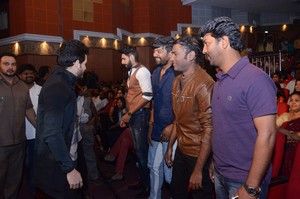 Aatadukundam Raa Audio Launch